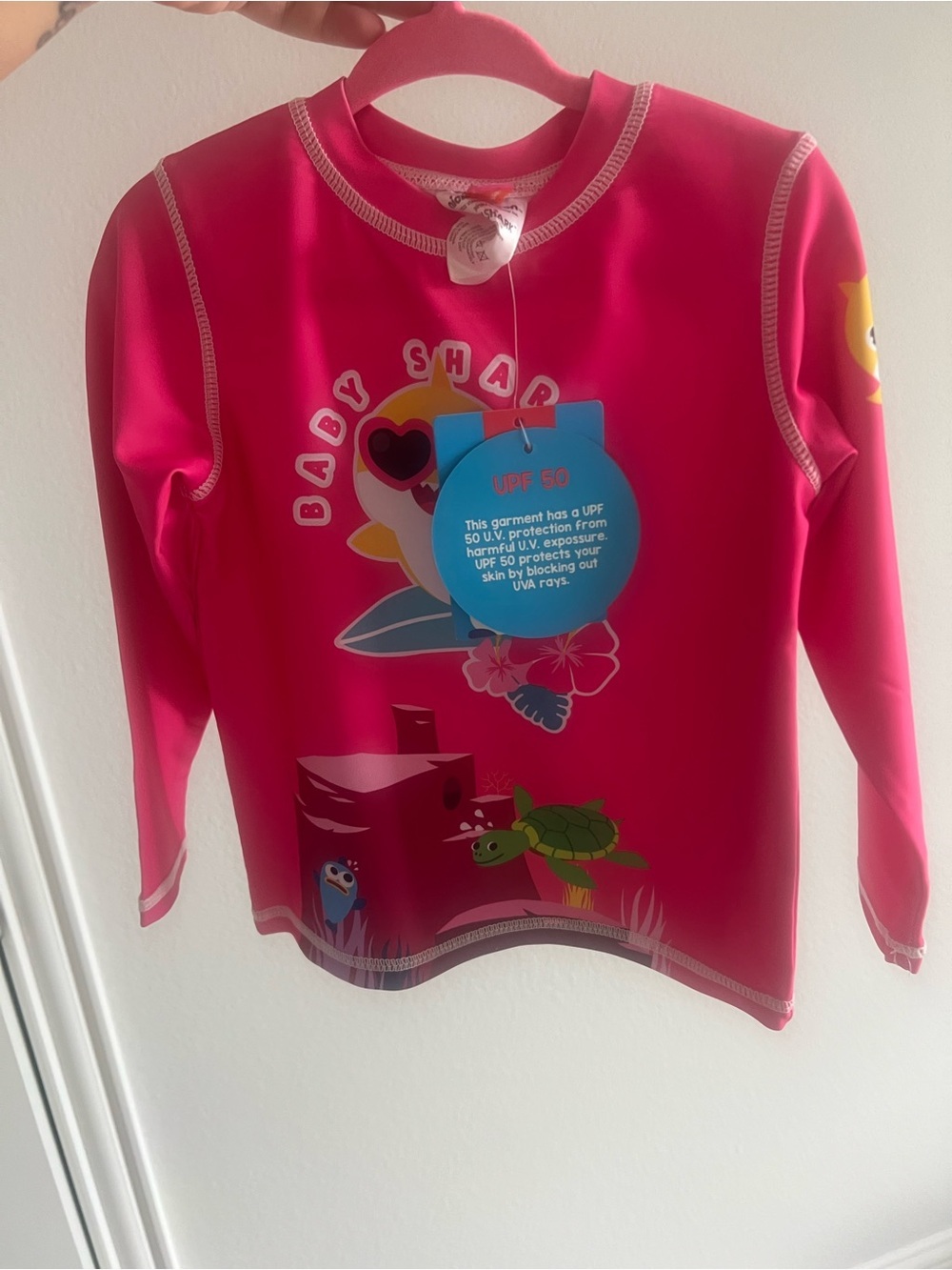 Pinkfong Baby Shark Pink Long-Sleeve Kids Rashguard - Picture 9 of 9